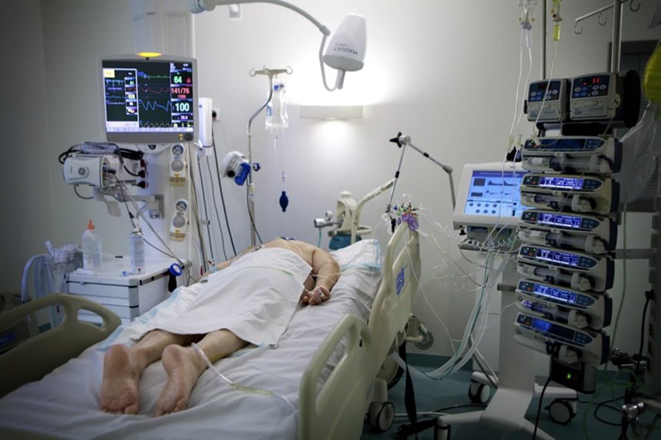 Prone Ventilation in Critical Care: A Practical Guidance